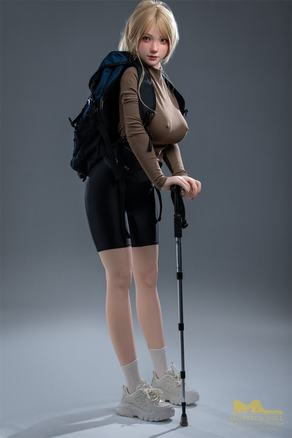 Kitty sexdukke (Irontech Doll 165 cm f-cup S32 silikone)