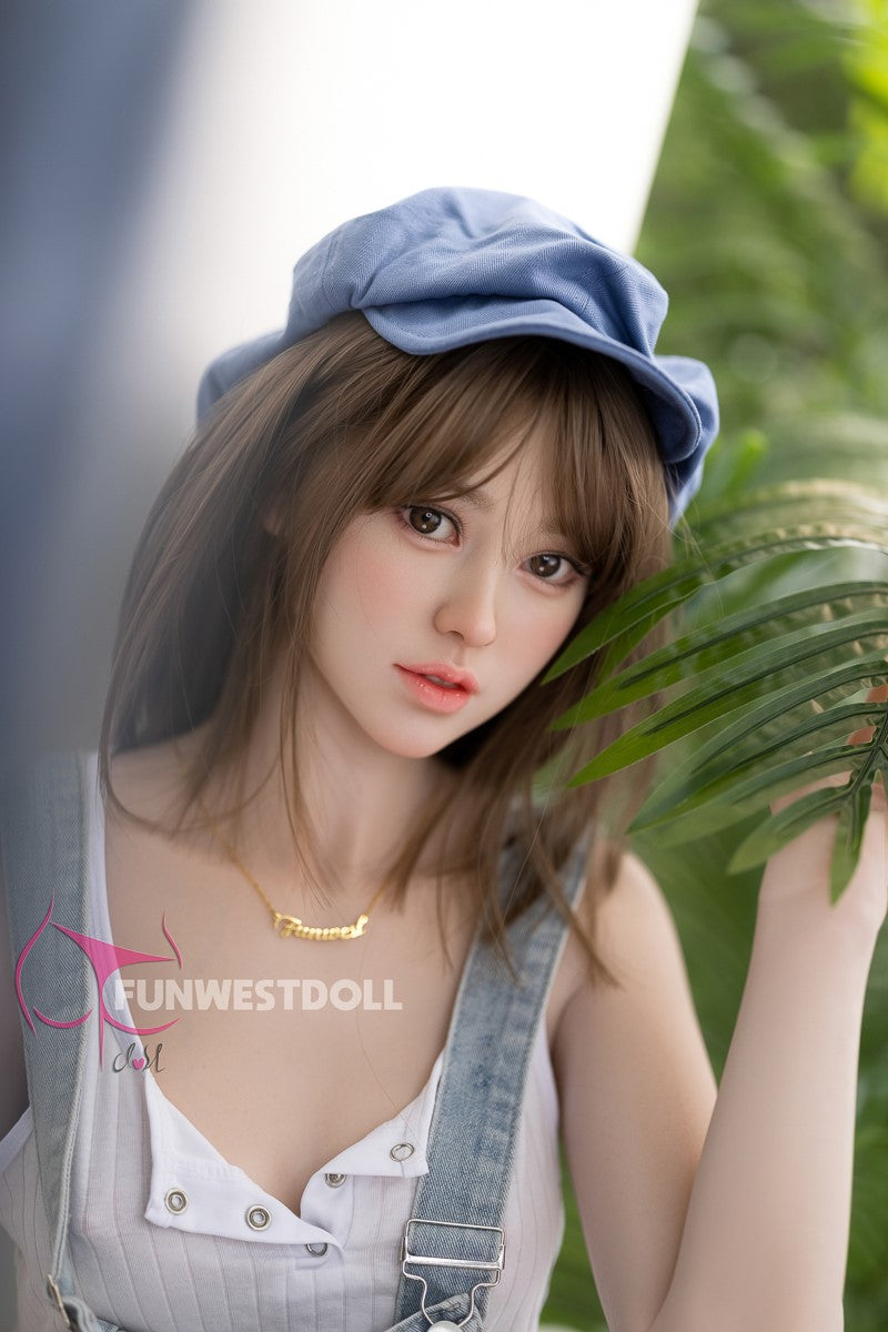Lucy sexdukke (FunWest Doll 159 cm a-cup #032S silikone)
