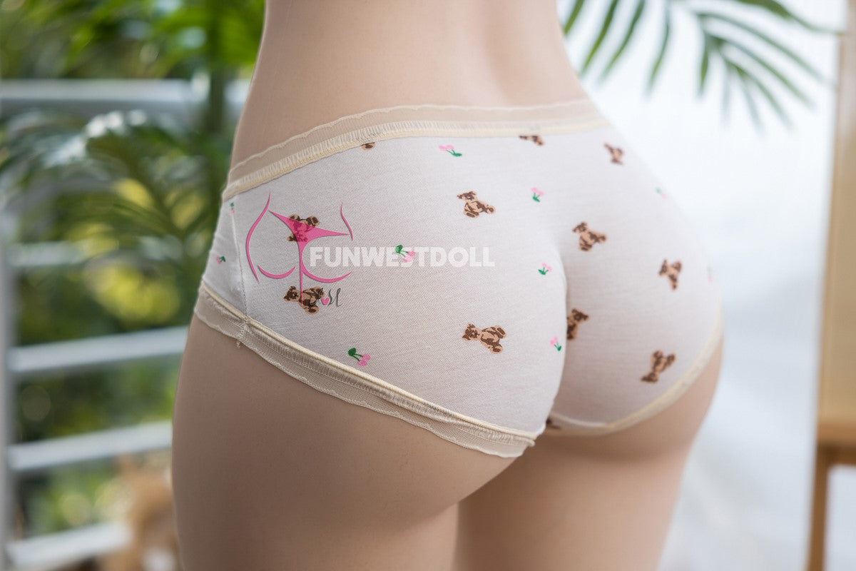 Lucy sexdukke (FunWest Doll 159 cm A-cup #032S silikone)