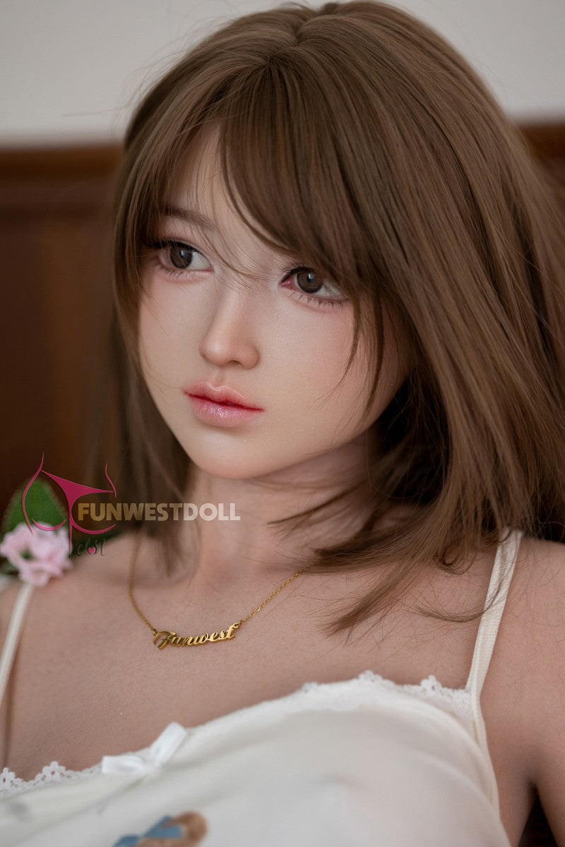 Amy sexdukke (FunWest Doll 159 cm a-cup #041S silikone)