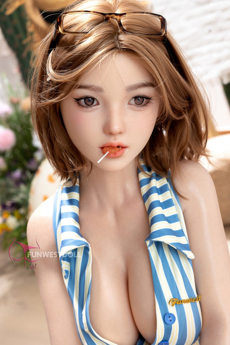 Nika sexdukke (FunWest Doll 152 cm D-cup #053S RST silikone)