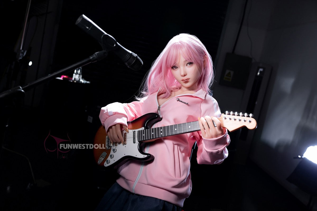 Nika sexdukke (FunWest Doll 152 cm D-cup #053S RST silikone)