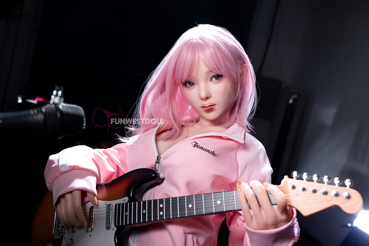 Nika sexdukke (FunWest Doll 152 cm D-cup #053S RST silikone)