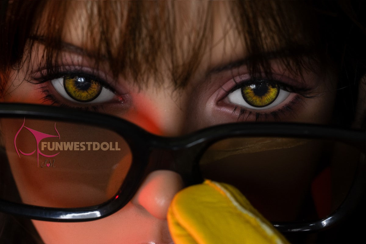 Lily sexdukke (FunWest Doll 162 cm F-cup #036 TPE)