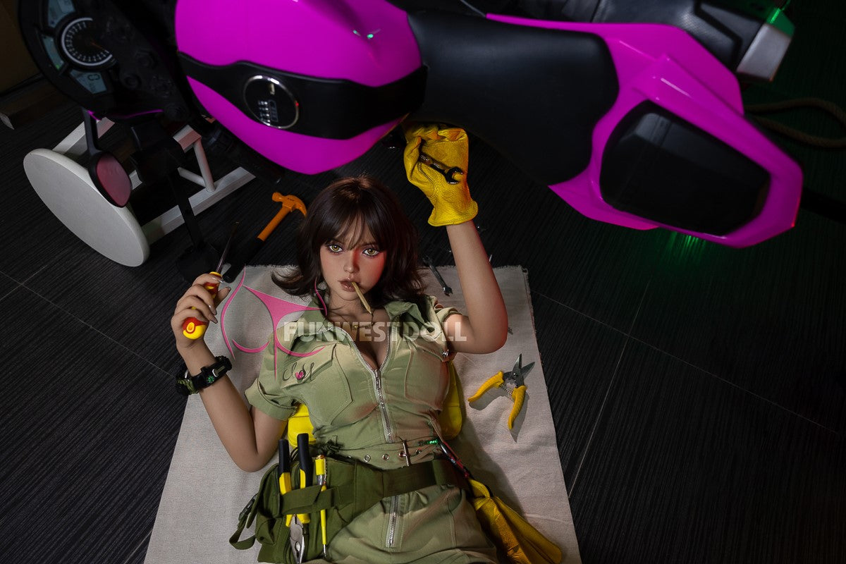 Lily sexdukke (FunWest Doll 162 cm F-cup #036 TPE)