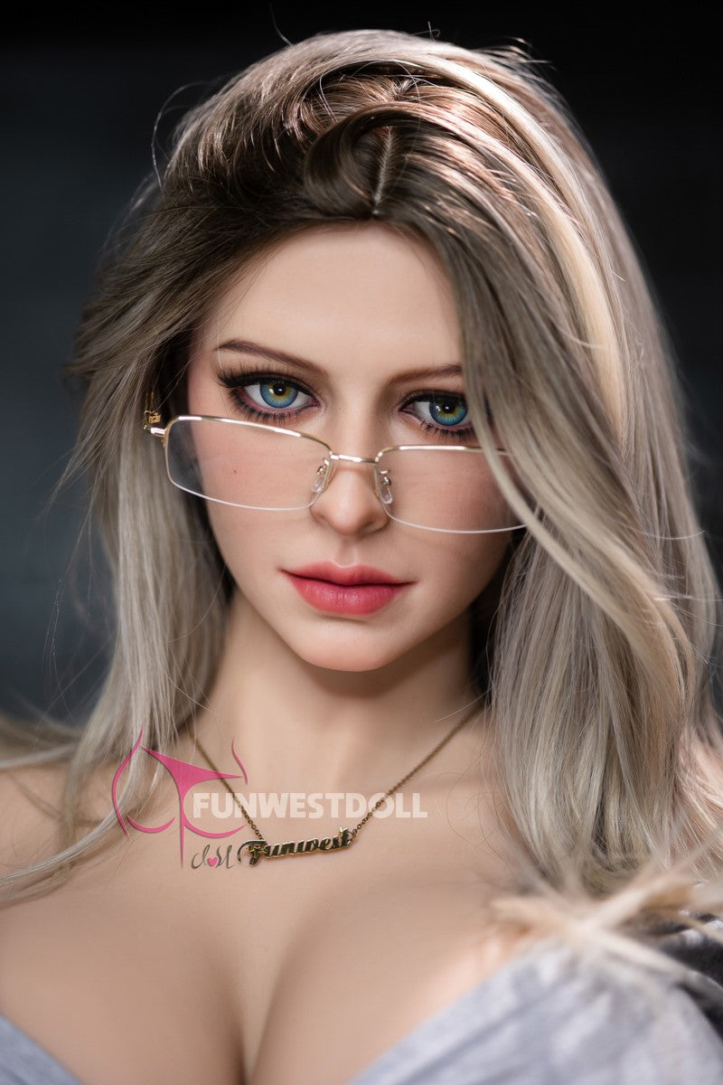Zoey sexdukke (FunWest Doll 165 cm k-cup #034 TPE)