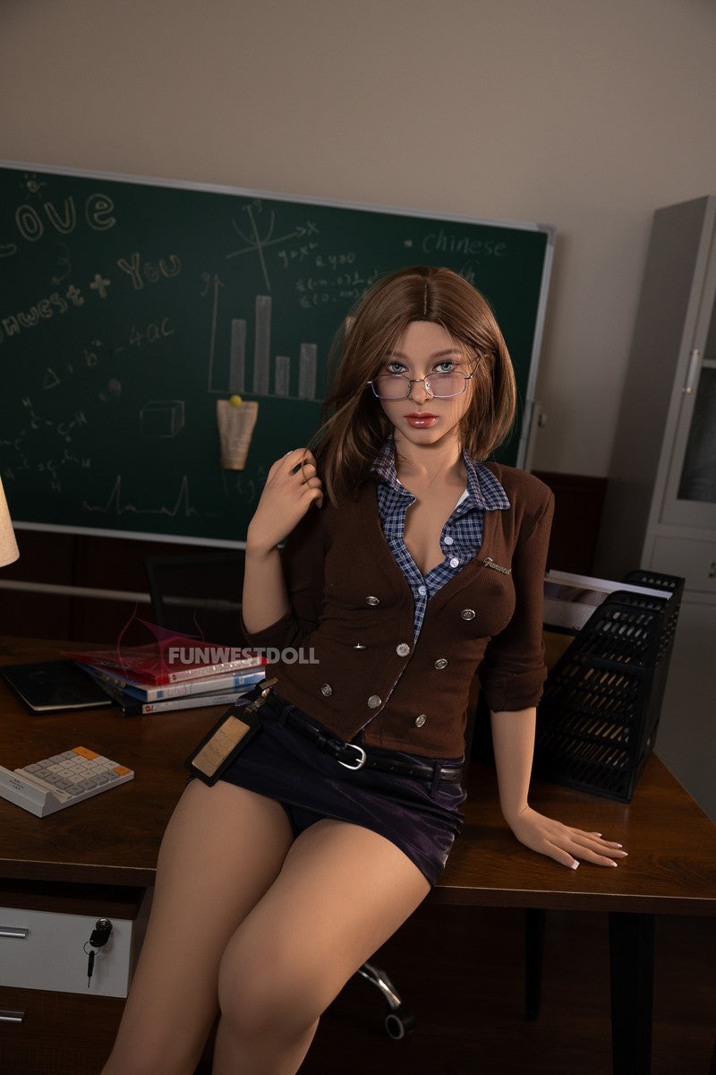 Sheila sexdukke (FunWest Doll 165 cm C-cup #057 TPE)
