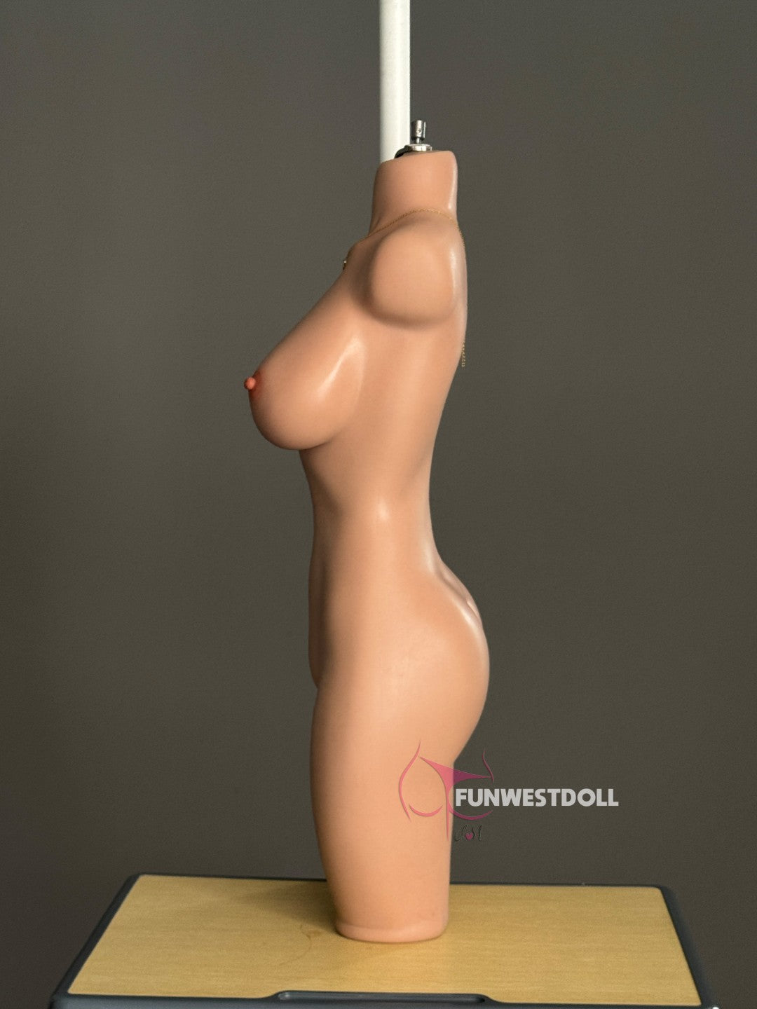 Lily Torso sexdukke (FunWest Doll 95 cm D-cup #036S silikone)
