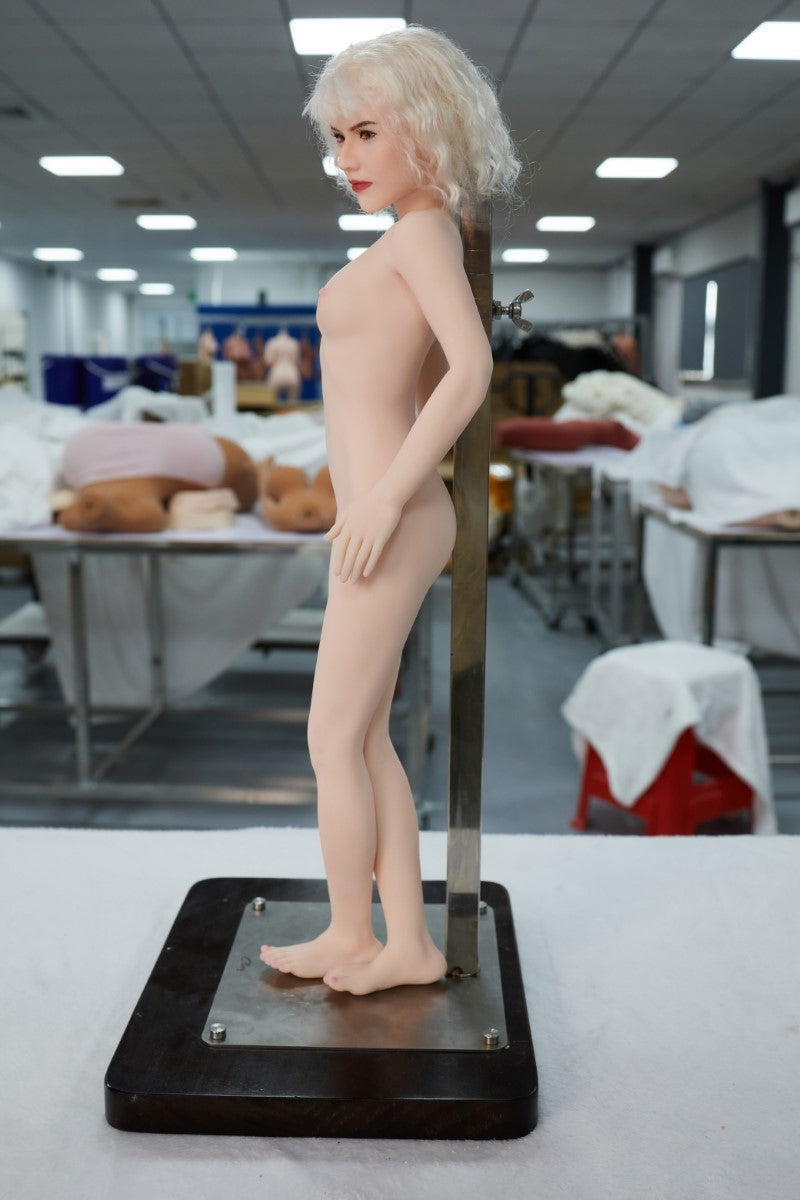 Tara sexdukke (Climax Doll Mini 60 cm S-cup silikone)