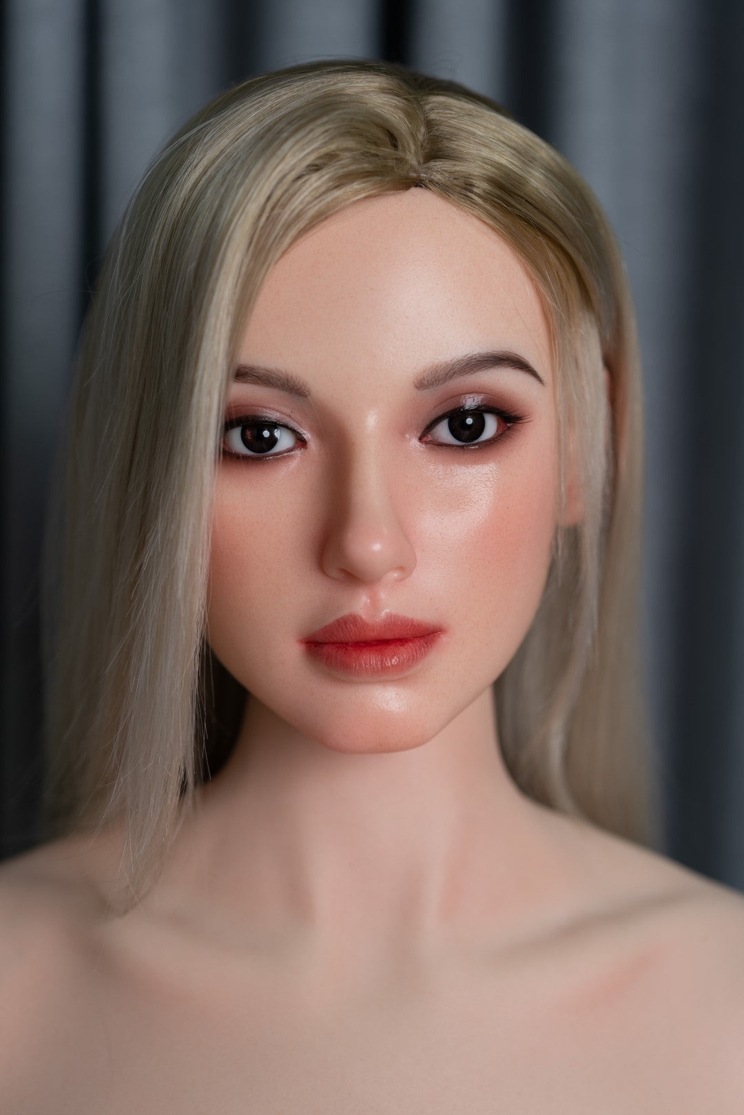 Zeina sexdukke (Zelex 175 cm e-cup Ge111-1 silikone)