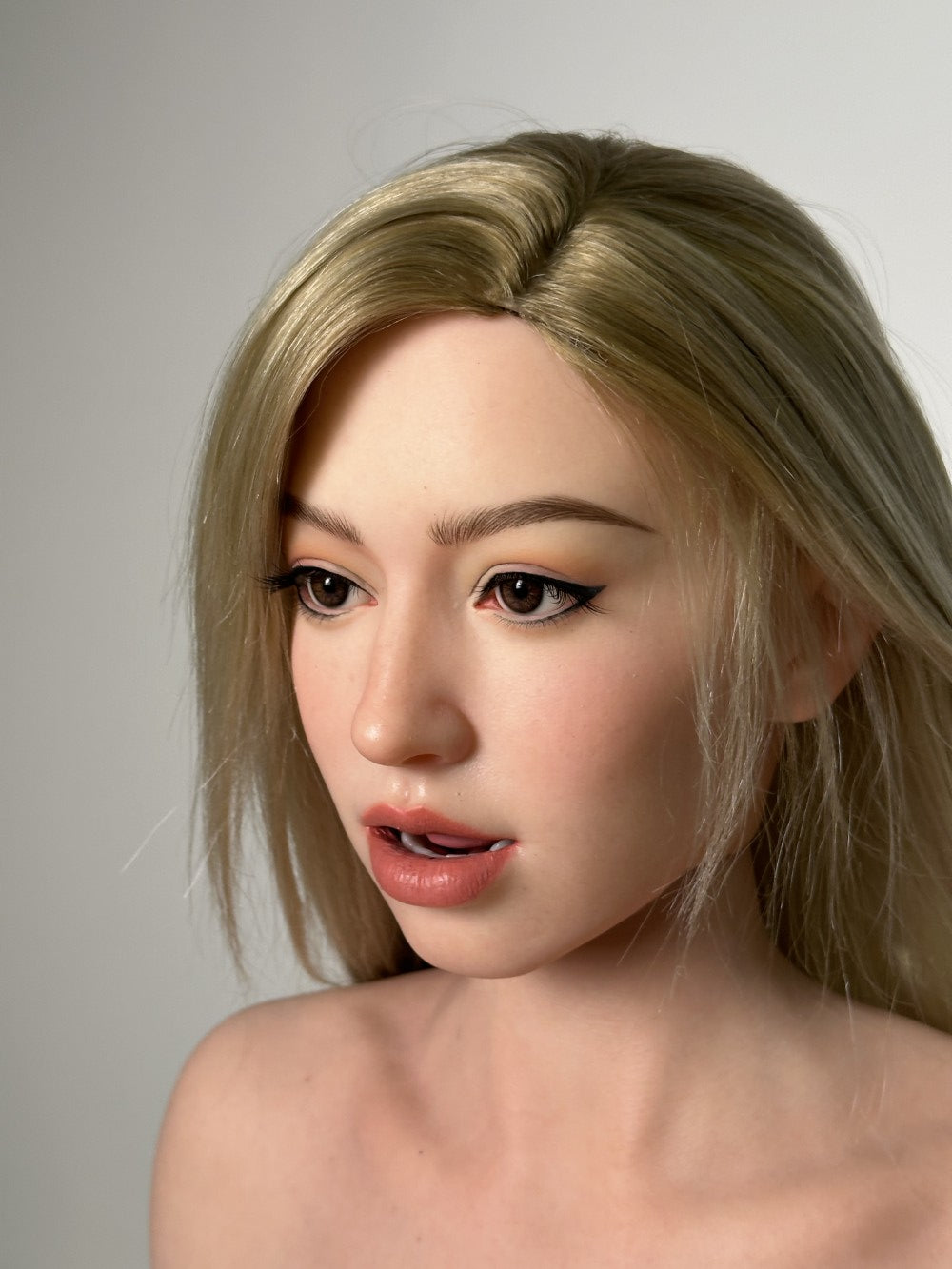 Kayli sexdukke (Zelex 175 cm e-cup Ge82-1 silikone)