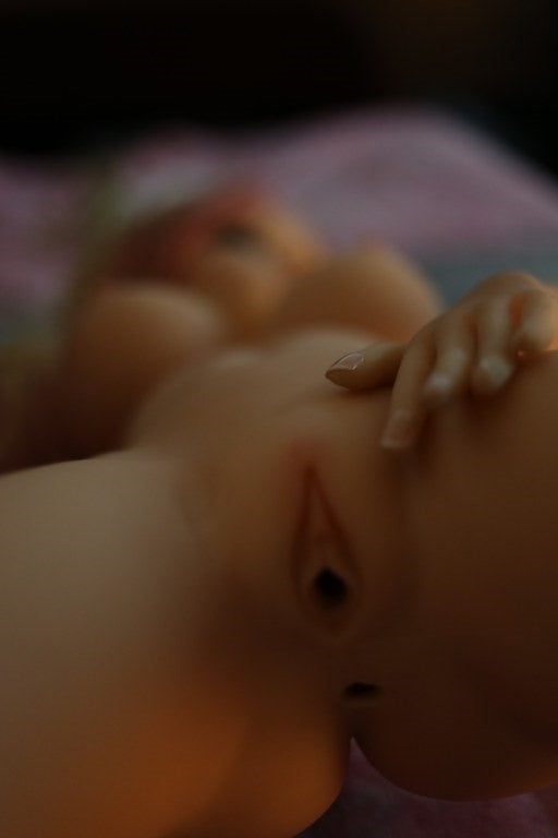 Lily sexdukke (WM-Doll Classic Mini 100 cm D-cup #103 TPE)