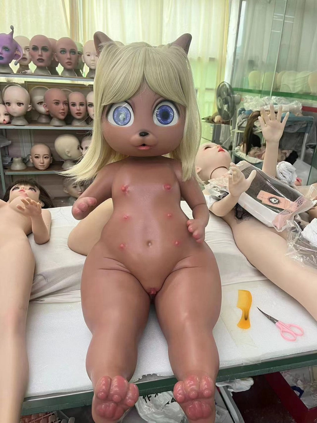 Bearrie sexdukke (Dolls Castle 92cm a-cup silikone)