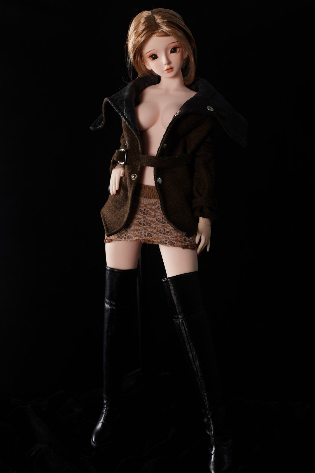 Miyabi sexdukke (Climax Doll Mini 60 cm J-cup silikone)