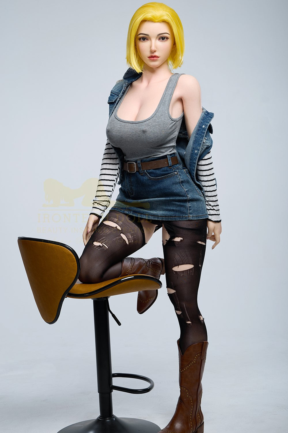 Joline Android 18 sexdukke (Irontech Doll 159 cm G-cup S41 silikone)