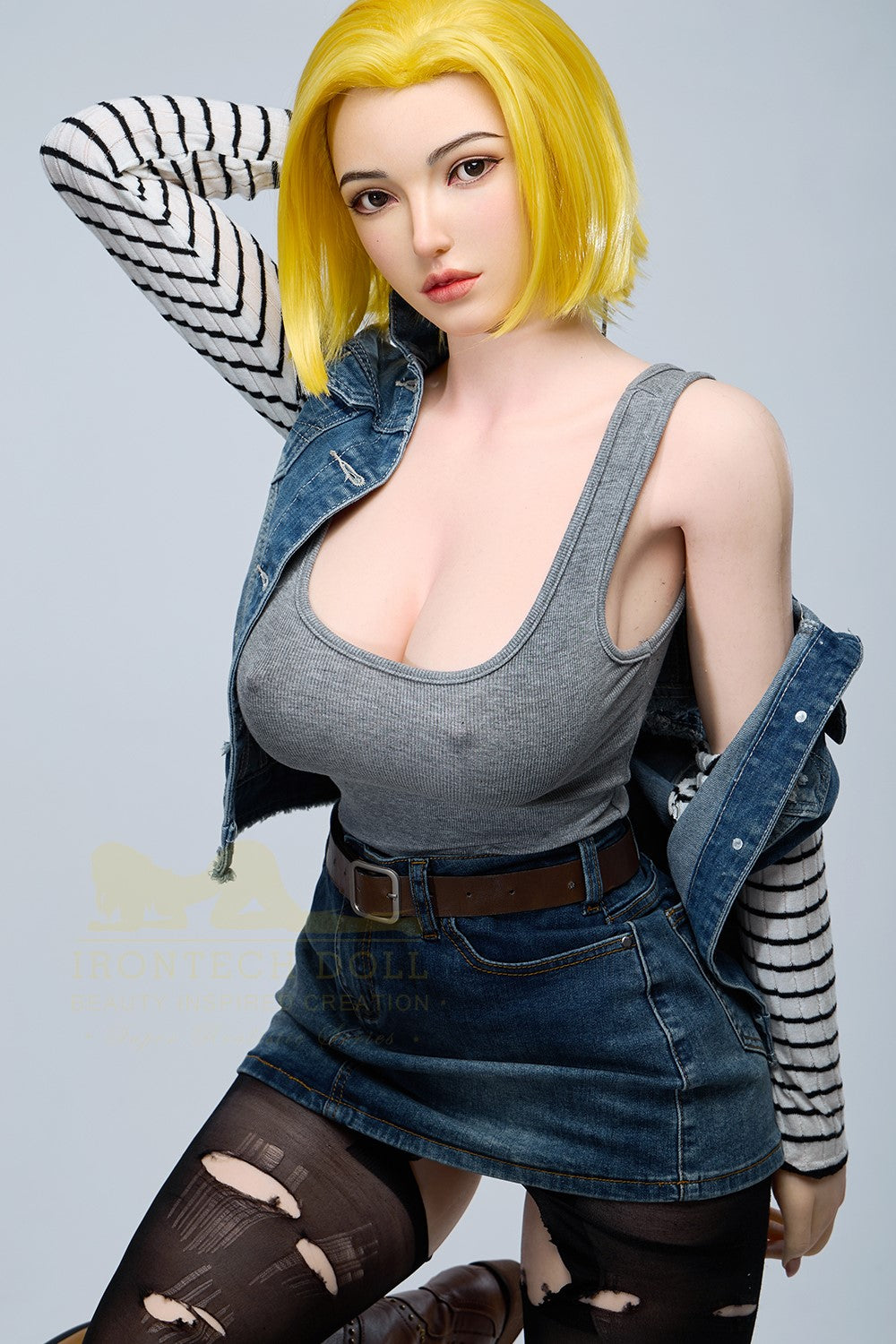 Joline Android 18 sexdukke (Irontech Doll 159 cm G-cup S41 silikone)