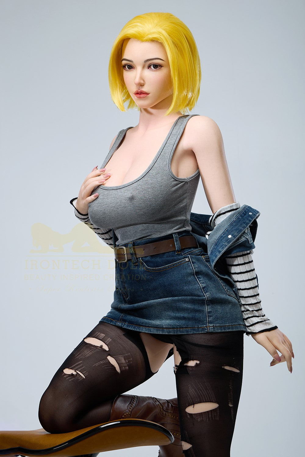 Joline Android 18 sexdukke (Irontech Doll 159 cm G-cup S41 silikone)