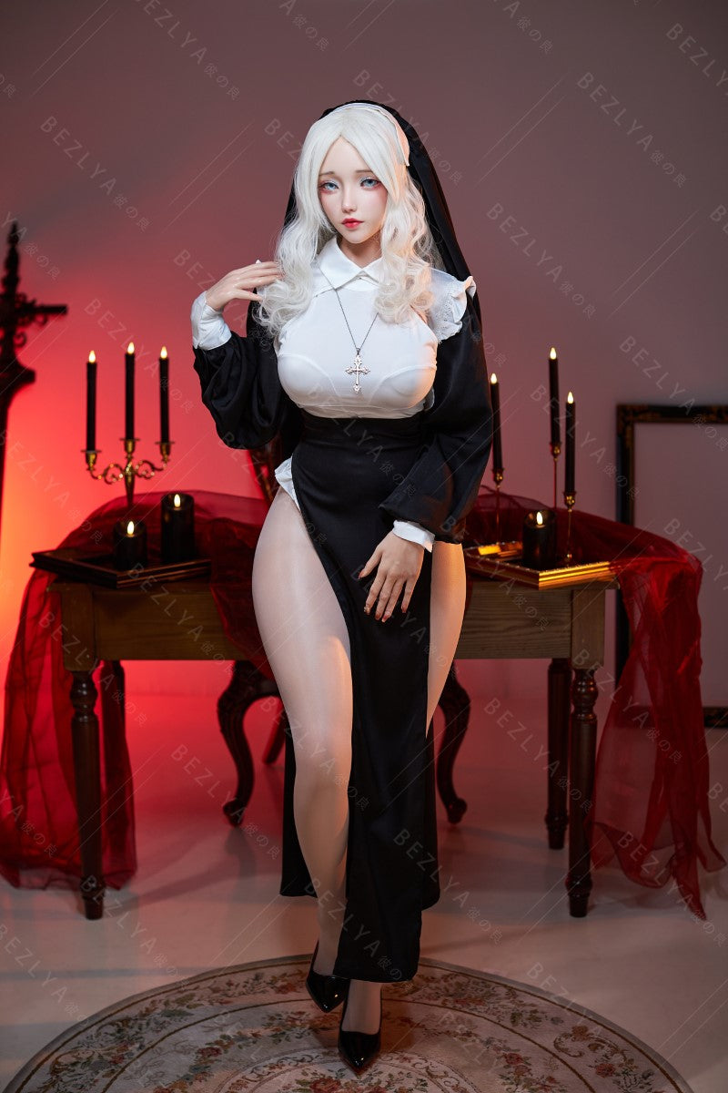 Cyrtenthera sexdukke (Bezlya Doll 155 cm e-cup 2.2CF silikone)