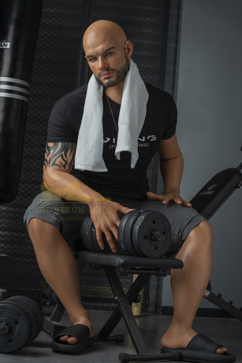 Cliff Jensen Pornostjerne sexdukke (Irontech Doll 190 cm silikone)