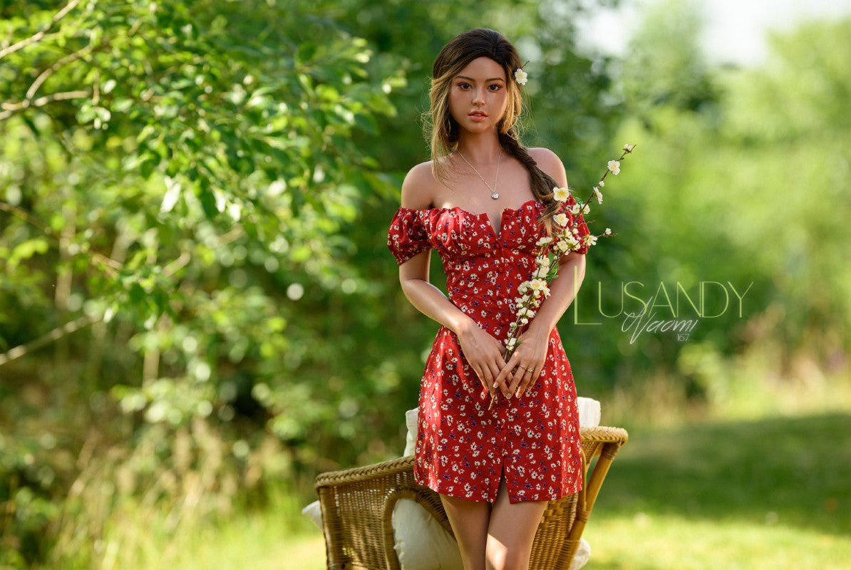 Naomi sexdukke (Lusandy Doll 167 cm B-cup silikone)