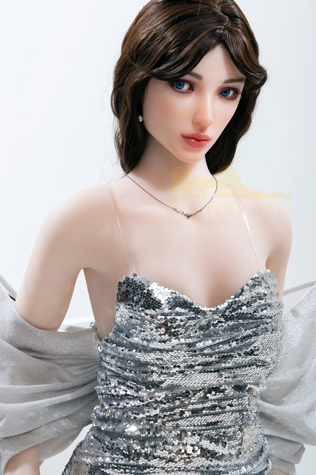 Gia sexdukke (Irontech Doll 162cm a-cup S47 TPE+silikone)