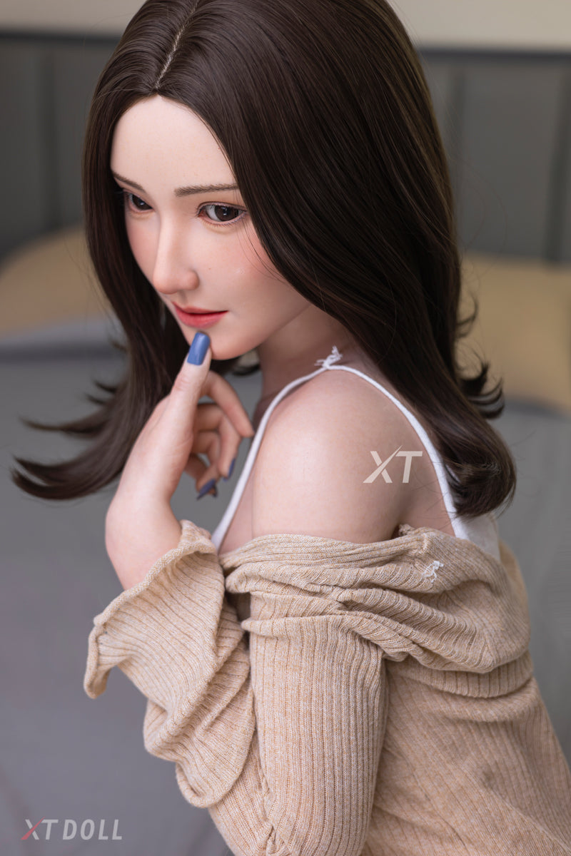 Charlie sexdukke (XT Doll 164 cm C-cup #XT-33 silikone)