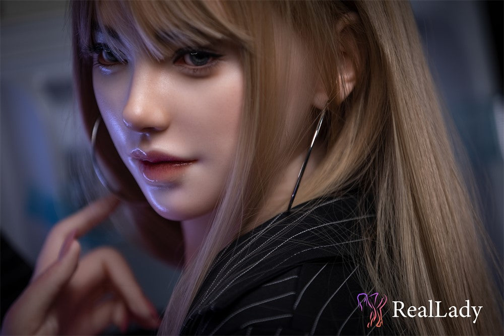 Layla sexdukke (Real Lady 170 cm C-cup P39 silikone)