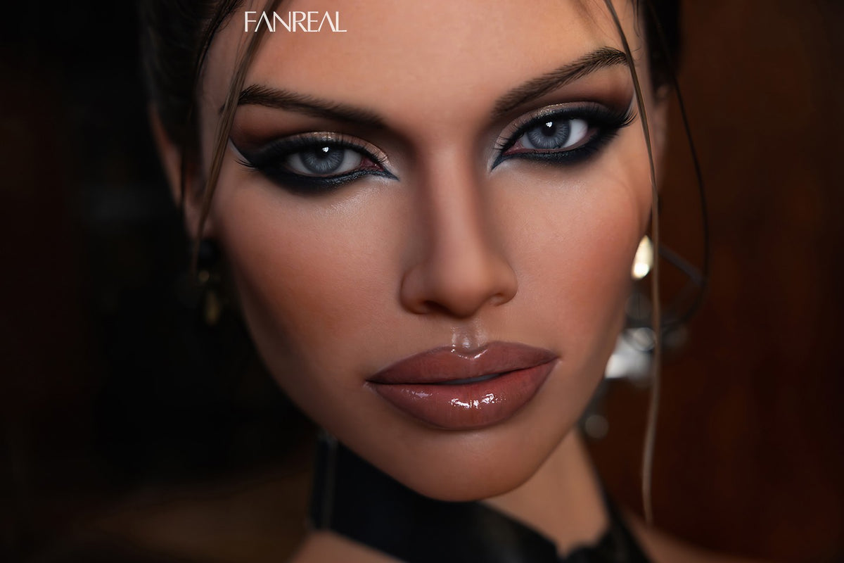 Kelly sexdukke (FanReal Doll 168 cm F-cup silikone)