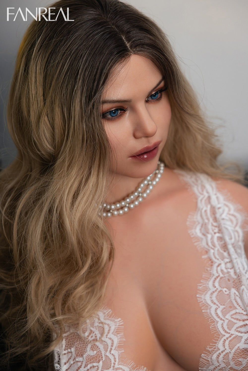 Carlee Torso sexdukke (FanReal Doll 95 cm G-cup silikone)