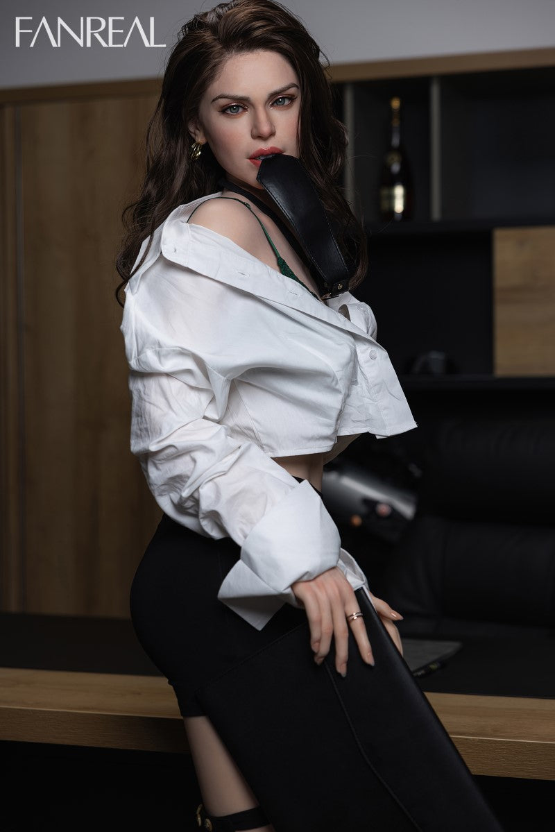 Gina sexdukke (FanReal Doll 170 cm D-cup silikone)