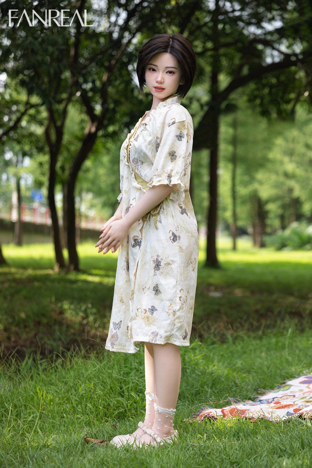 Molly sexdukke (FanReal Doll 153 cm B-cup silikone)