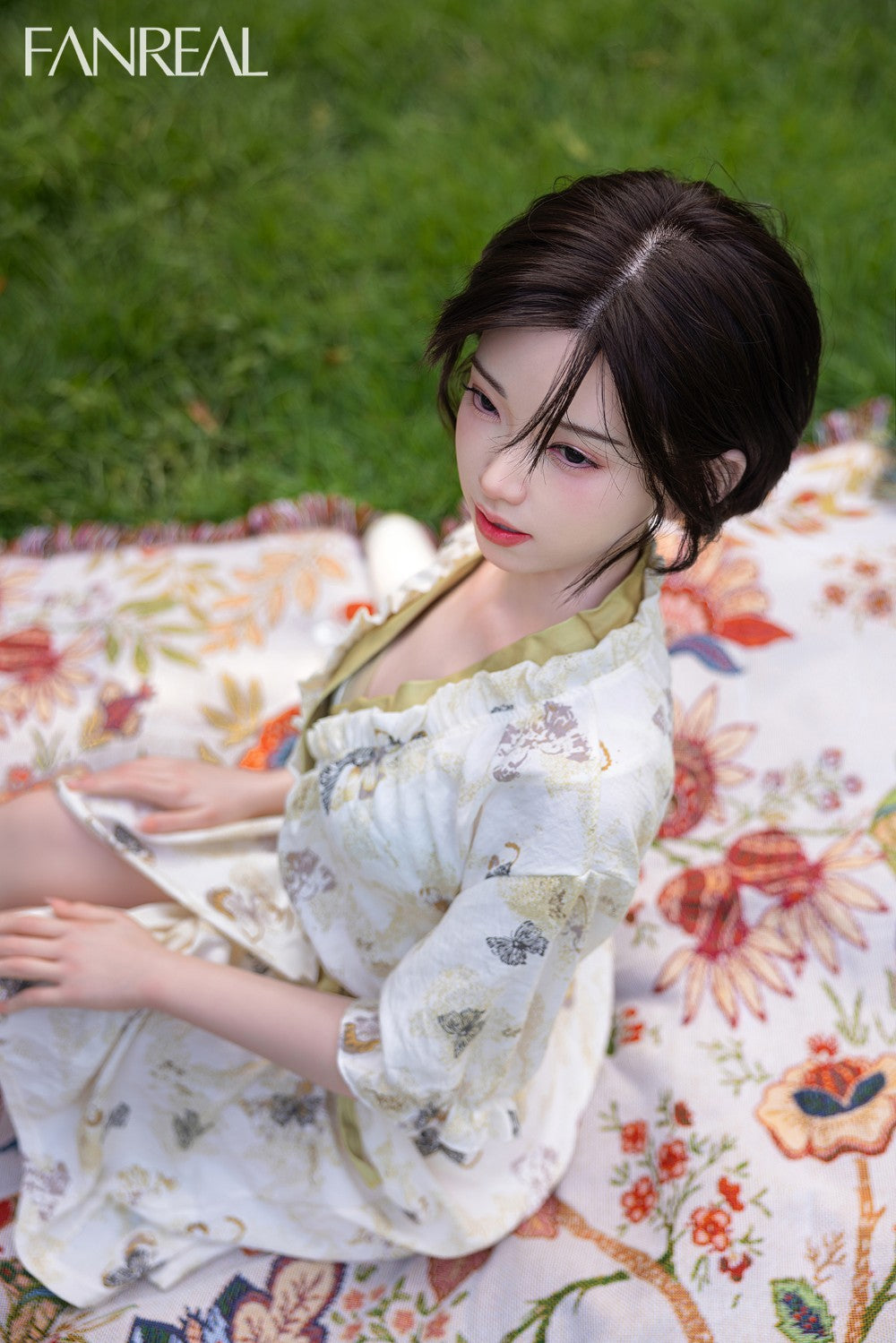 Molly sexdukke (FanReal Doll 153 cm B-cup silikone)