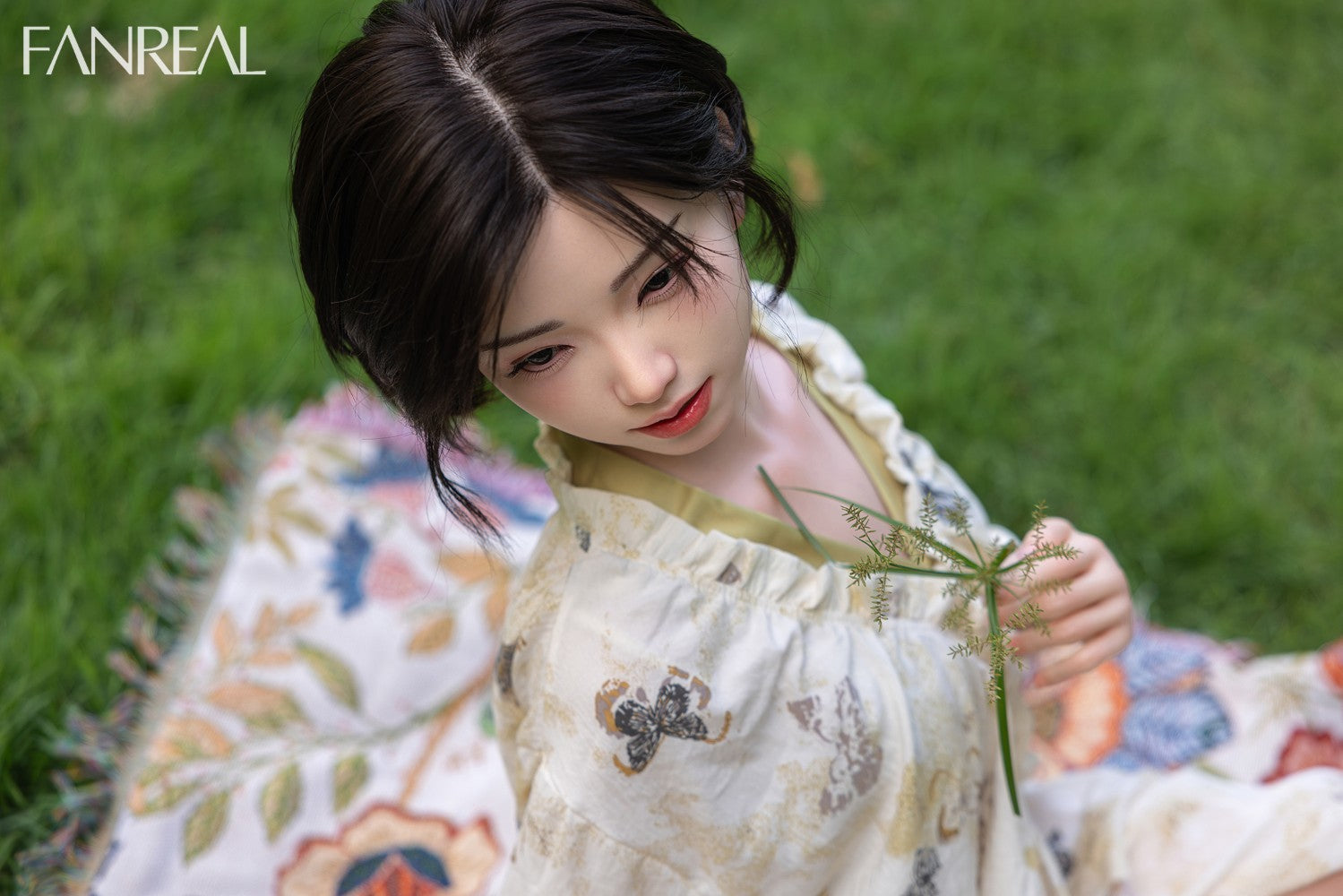 Molly sexdukke (FanReal Doll 153 cm B-cup silikone)