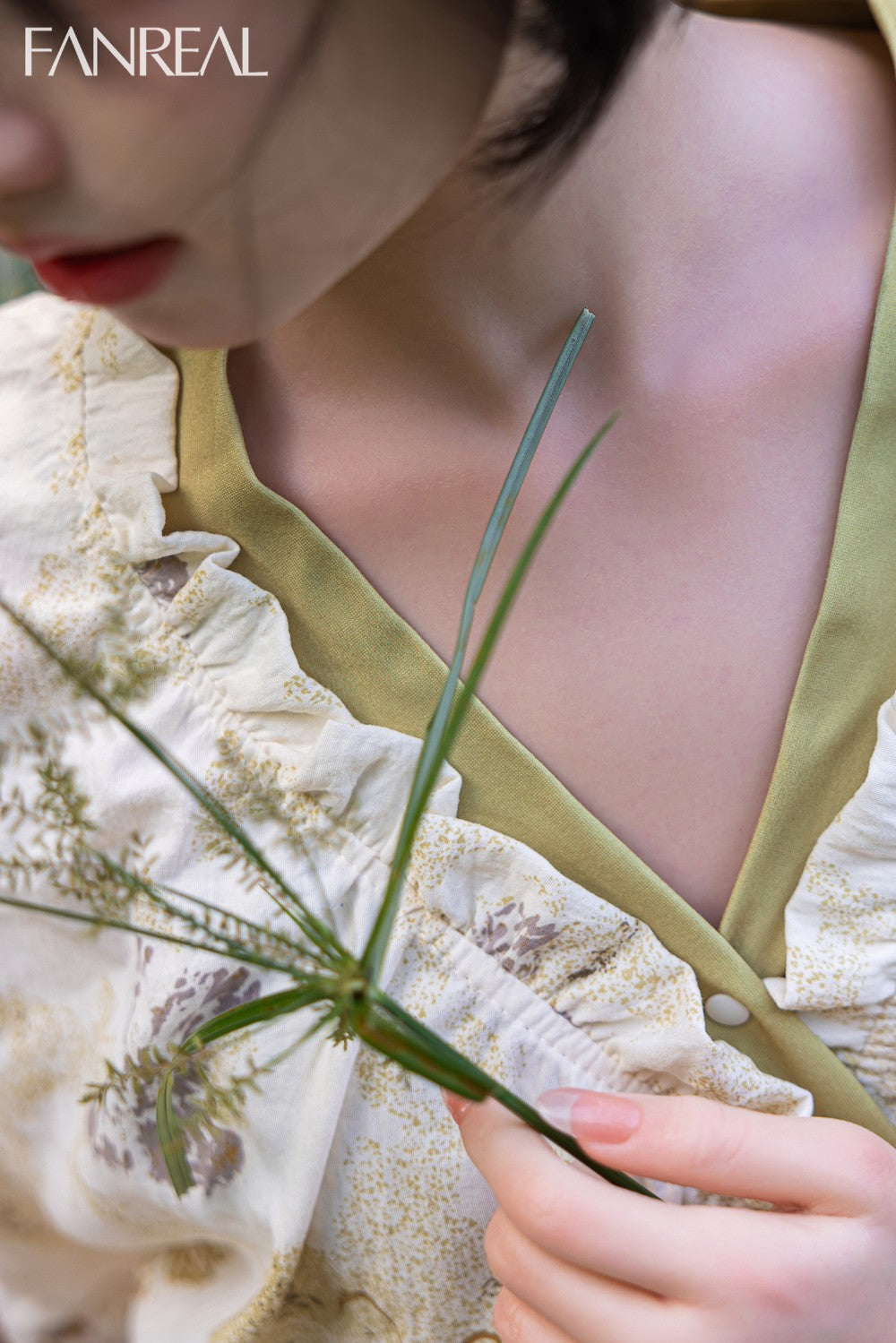 Molly sexdukke (FanReal Doll 153 cm B-cup silikone)