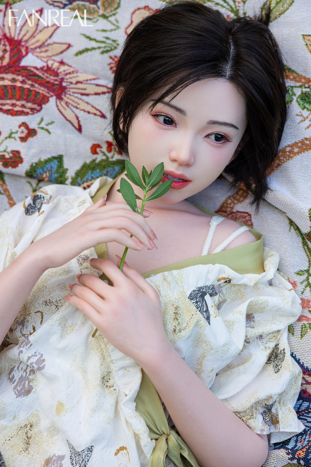 Molly sexdukke (FanReal Doll 153 cm B-cup silikone)