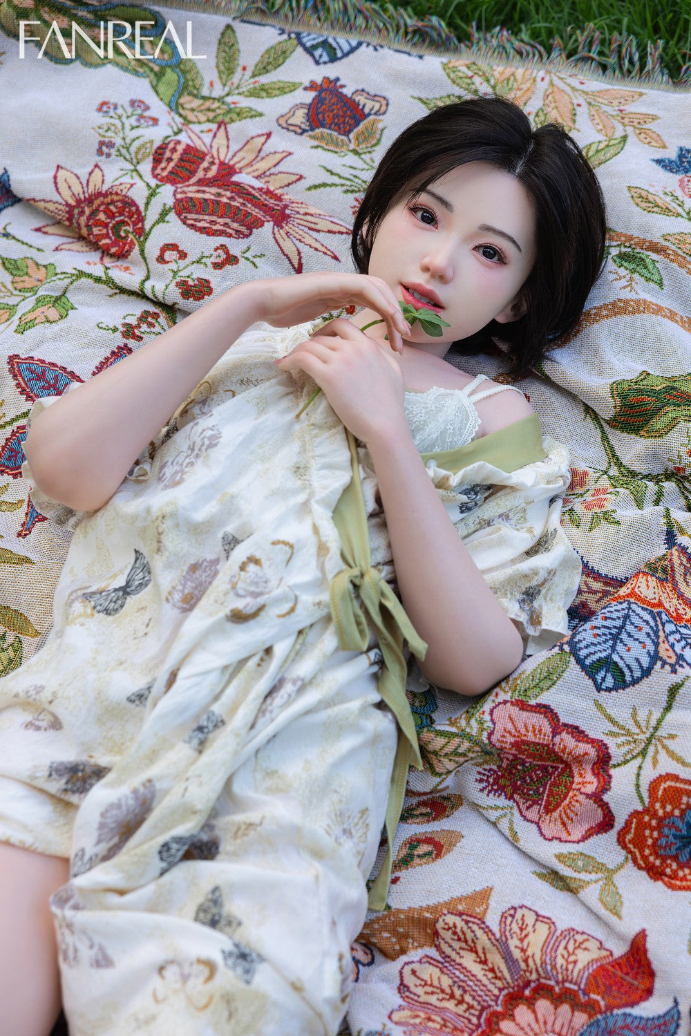 Molly sexdukke (FanReal Doll 153 cm B-cup silikone)