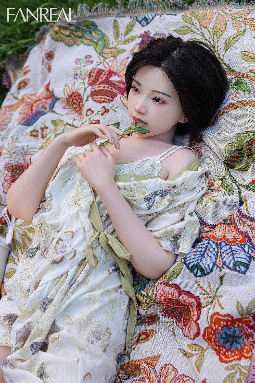 Molly sexdukke (FanReal Doll 153 cm B-cup silikone)