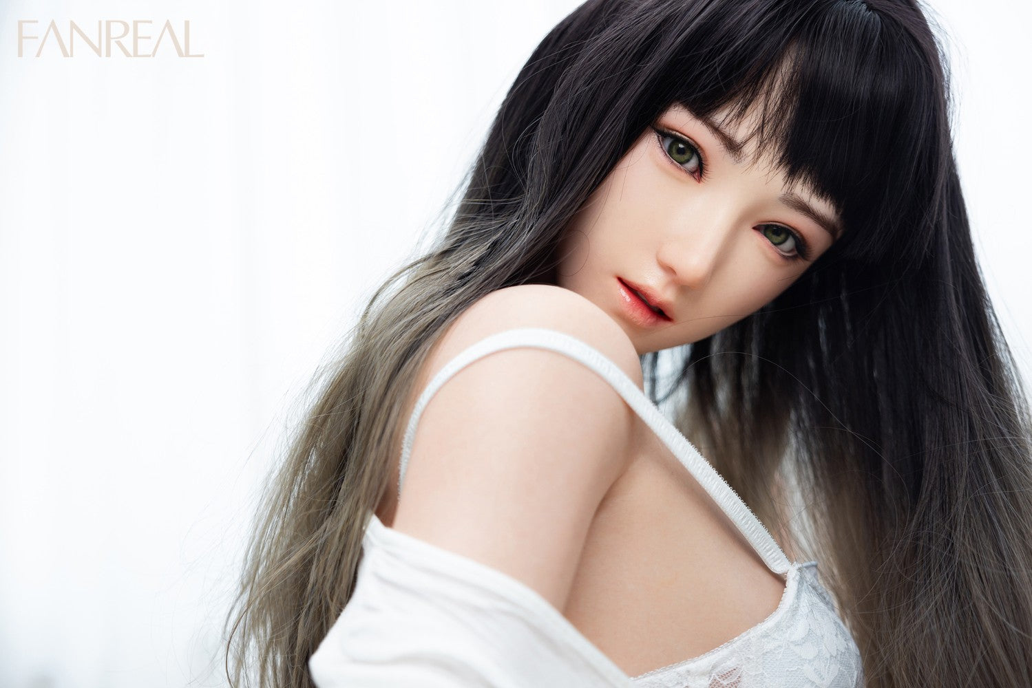 Jia sexdukke (FanReal Doll 158 cm B-cup silikone)