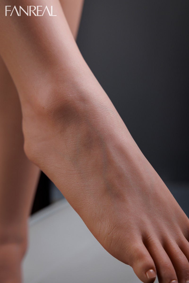 Lila sexdukke (FanReal Doll 155 cm F-cup RST silikone)