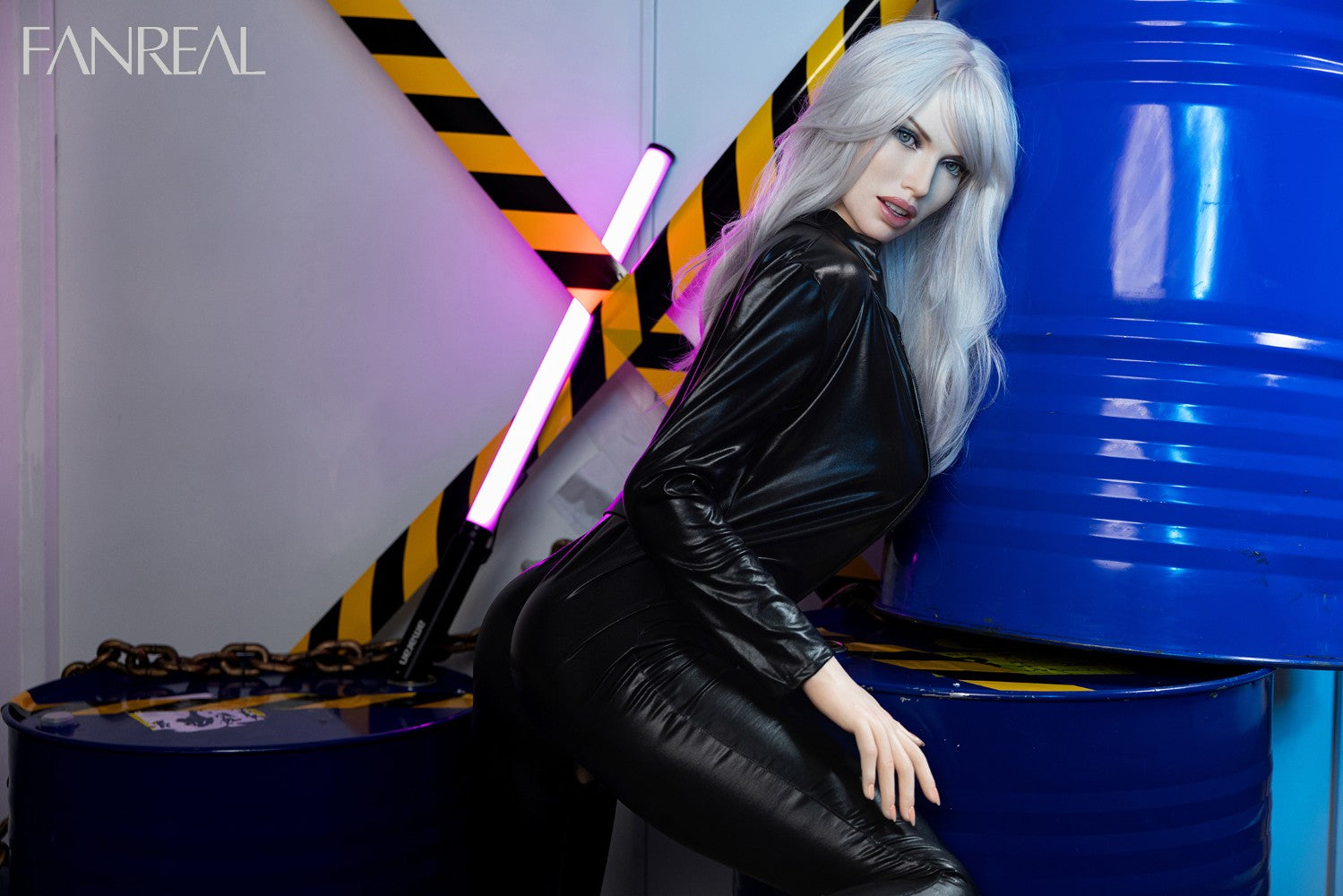 Kelly sexdukke (FanReal Doll 168 cm F-cup silikone)