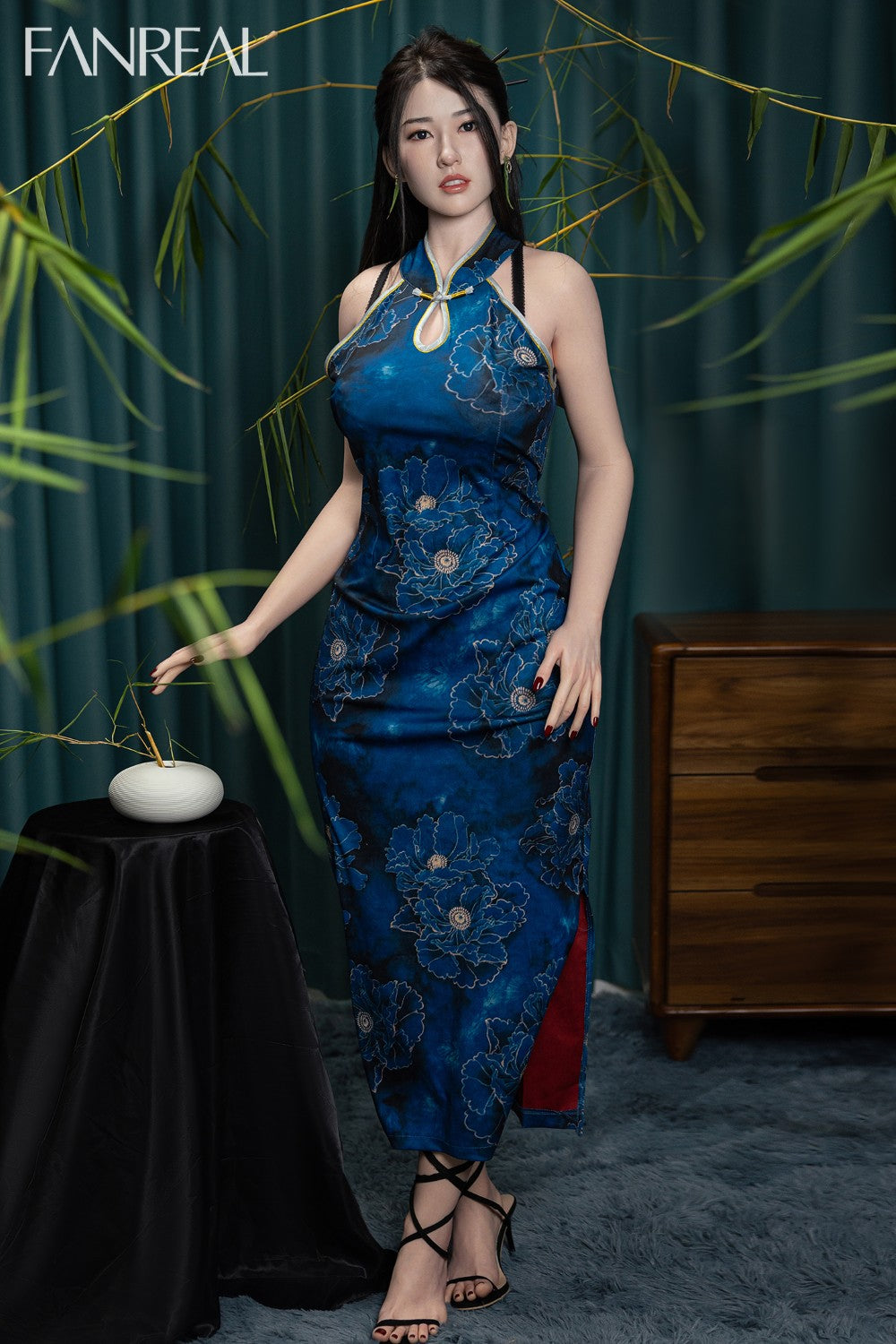 Faye sexdukke (FanReal Doll 170 cm G-cup silikone)