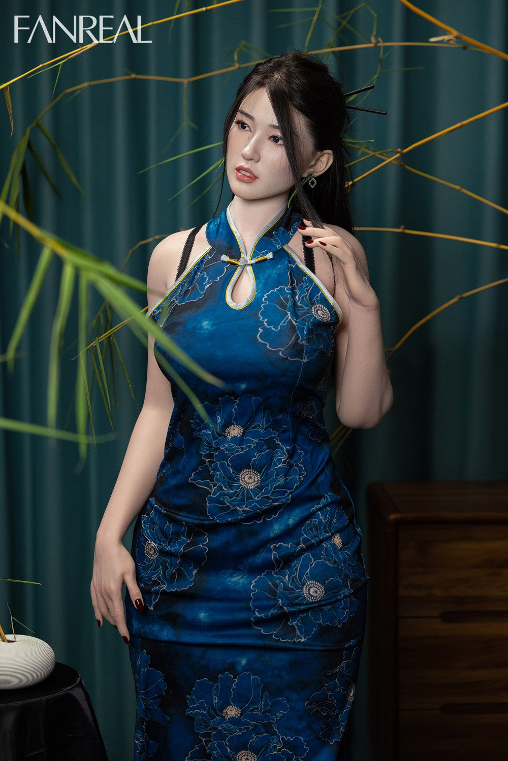 Faye sexdukke (FanReal Doll 170 cm G-cup silikone)