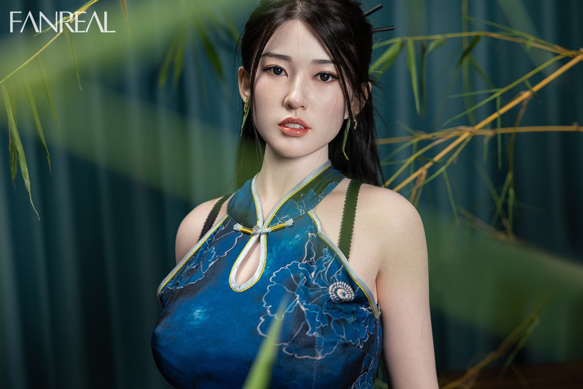 Faye sexdukke (FanReal Doll 170 cm G-cup silikone)