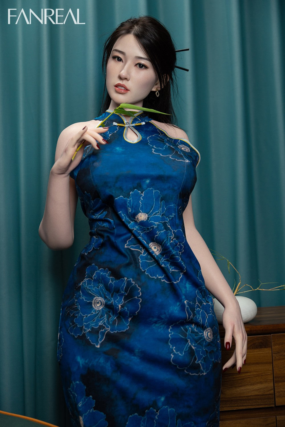 Faye sexdukke (FanReal Doll 170 cm G-cup silikone)