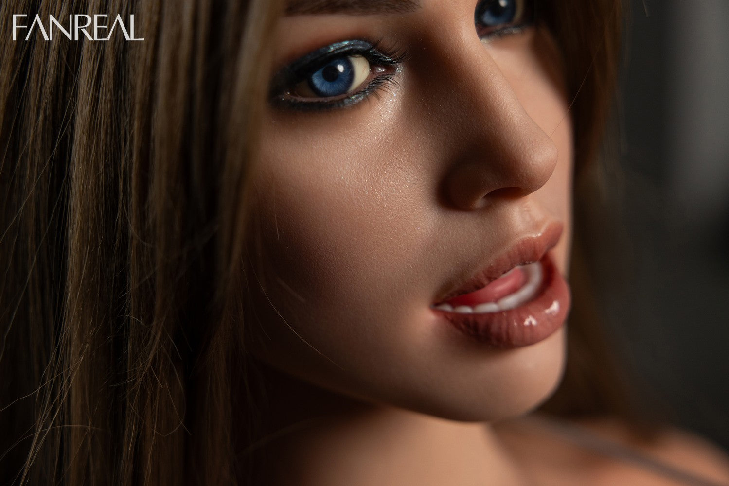 Della Torso sexdukke (FanReal Doll 95 cm g-cup silikone) EXPRESS