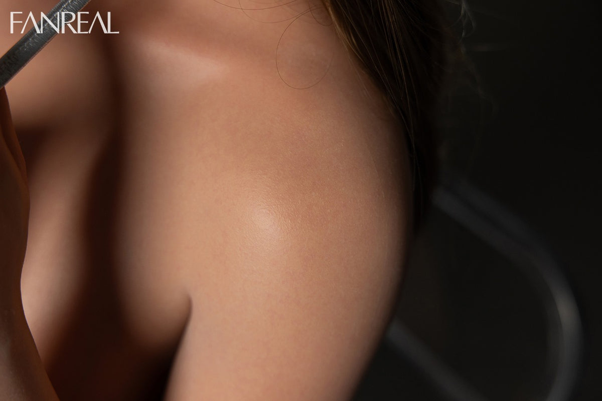 Della Torso sexdukke (FanReal Doll 95 cm G-cup silikone)