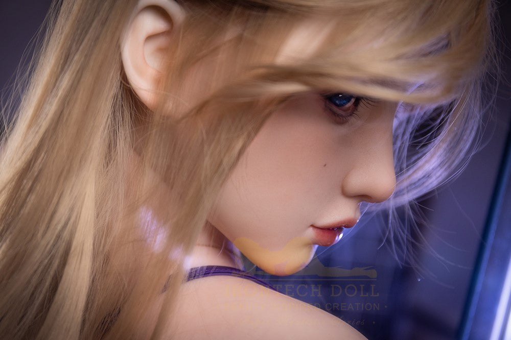 Maria sexdukke (Irontech Doll 162 cm B-cup P37 silikone)