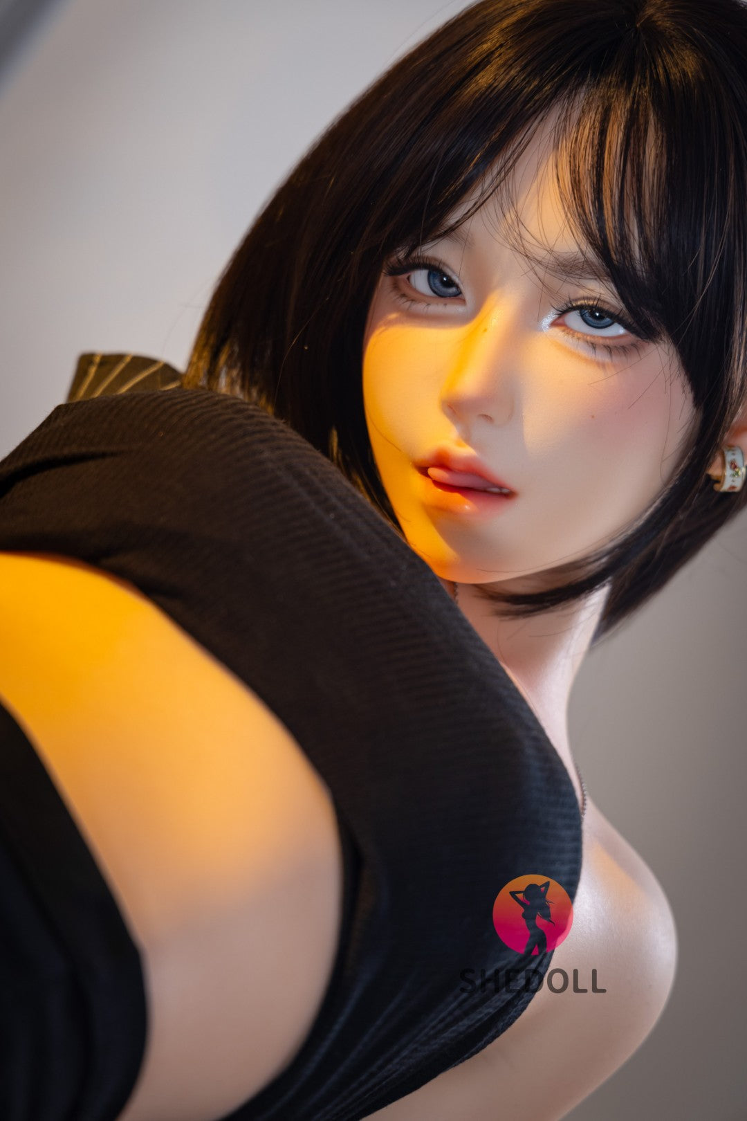 Lina sexdukke (SHEDOLL 152 cm A-cup #SH200 2.0 silikone)