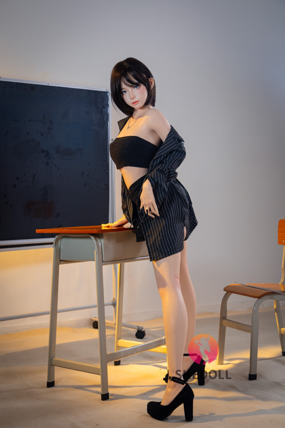 Lina sexdukke (SHEDOLL 152 cm A-cup #SH200 2.0 silikone)