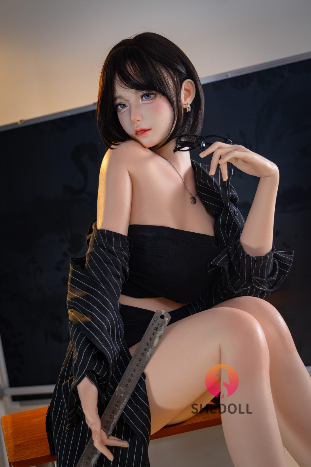 Lina sexdukke (SHEDOLL 152 cm a-cup #SH200 2.0 silikone)